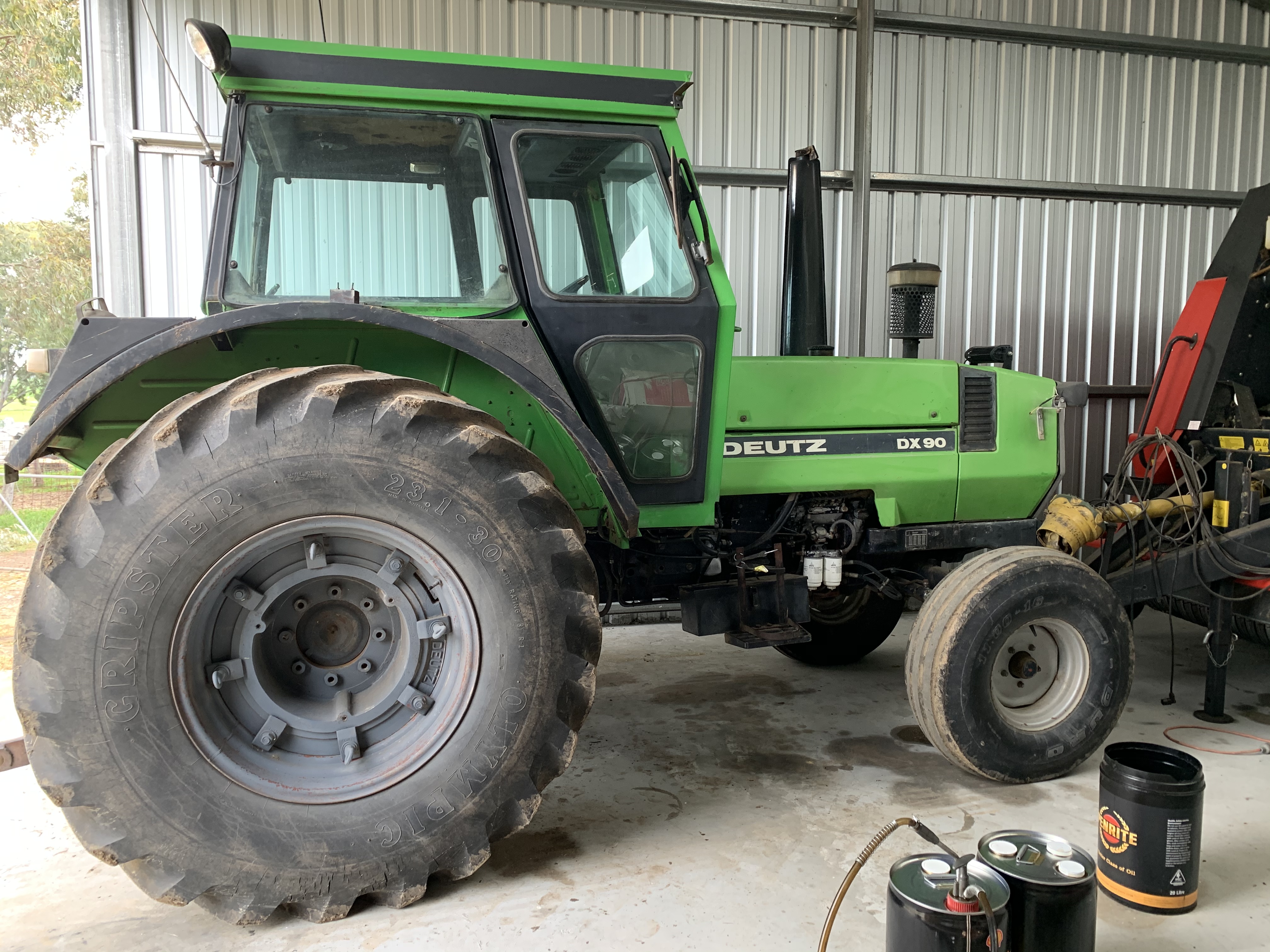 Deutz Tractor DX 90s. | Machinery & Equipment - Tractors For
