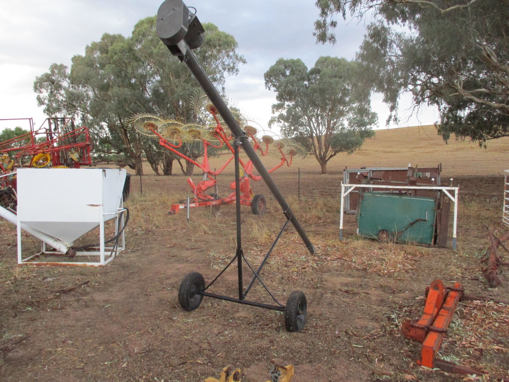 16 FT x 3.5 Inch Pencil Auger Machinery & Equipment Augers