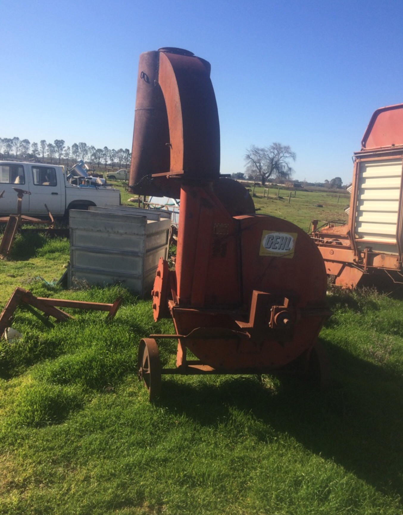 Gehl chaff cutter Machinery & Equipment Chaff Cutter For