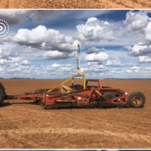 14Ft All farm laser bucket w Case IH Steiger 9370 Tractor For Sale