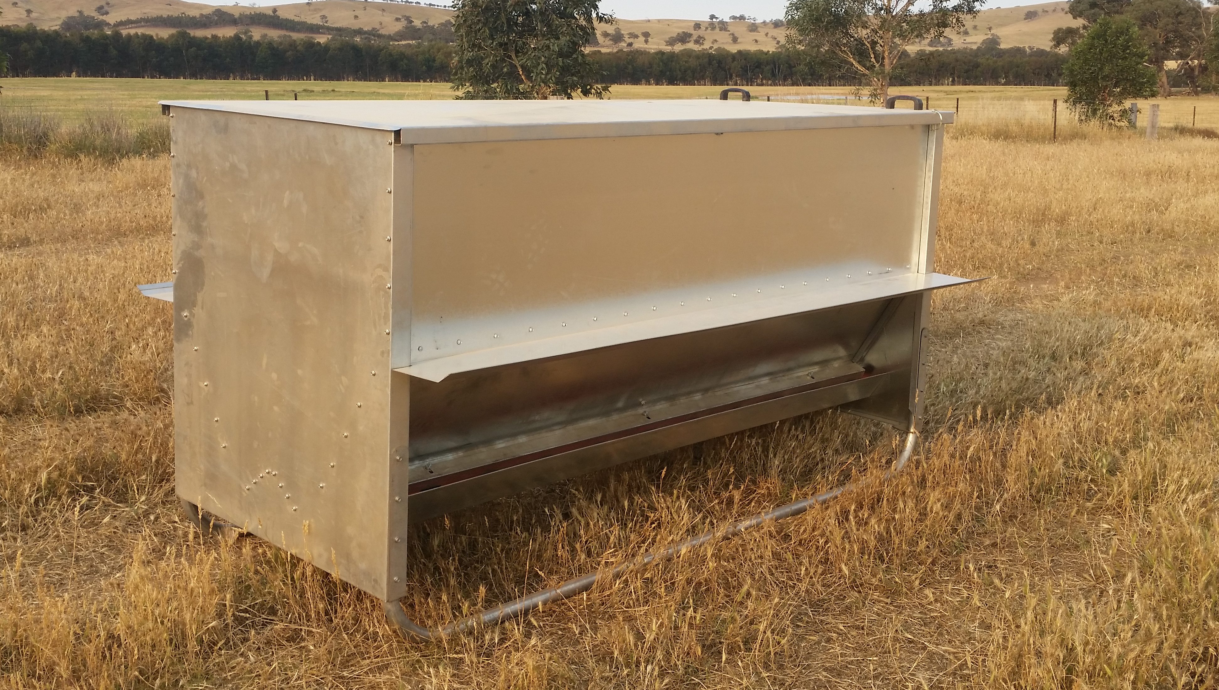 Sheep Lick Feeders Livestock Equipment Livestock Feeding