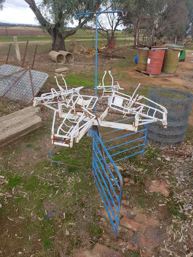 Lamb marking Cradle Livestock Equipment Livestock Handling