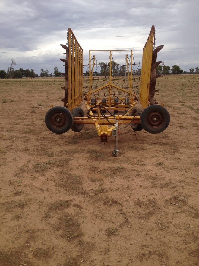 Coolamon 15 Leaf Hydraulic Harrows Machinery & Equipment