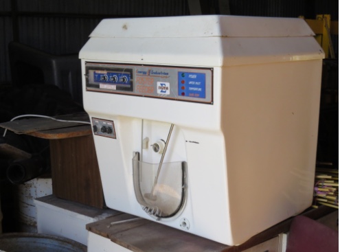Calf Feeder Automatic Milk Mixer Livestock Equipment