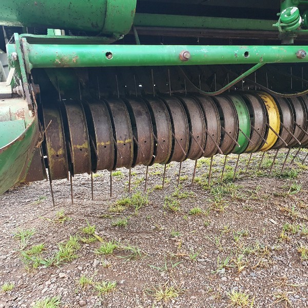 John Deere 466 Baler Machinery & Equipment Hay and Silage