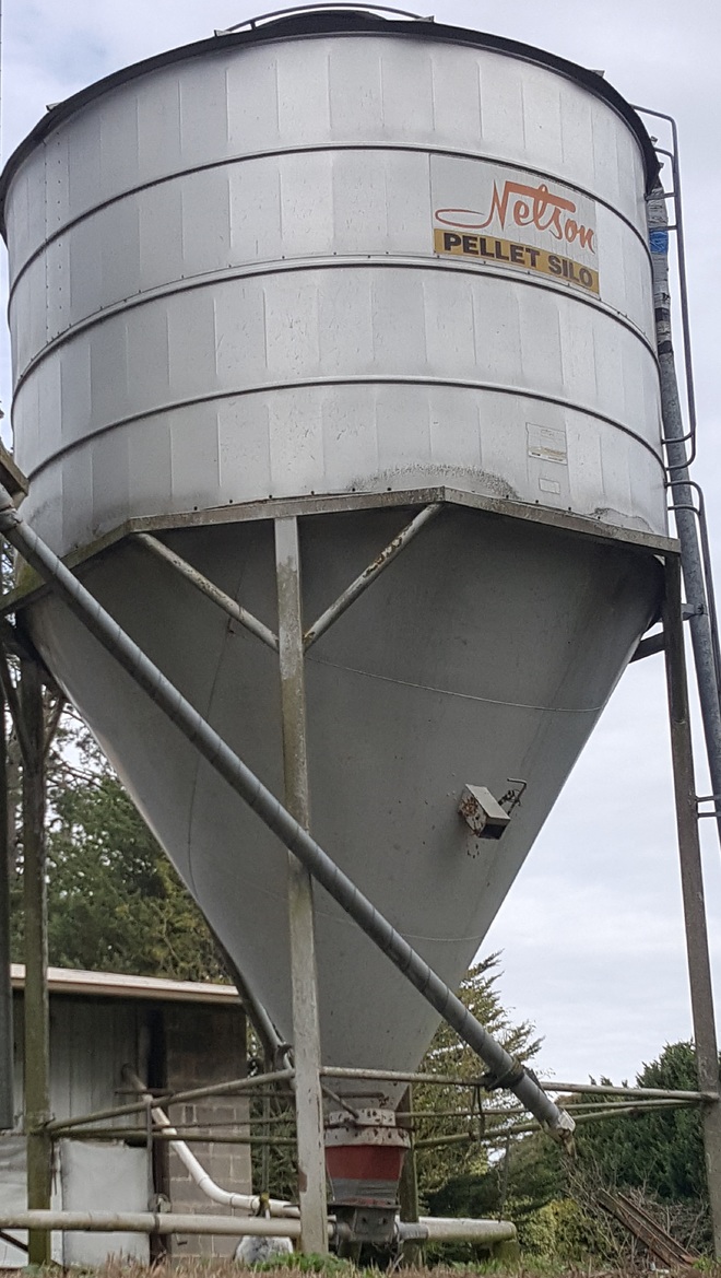22 ton and 26 ton Nelson Silos Machinery & Equipment Grain