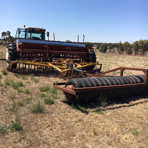 International 511 24 Row Direct Drill Combine For Sale Hamburger