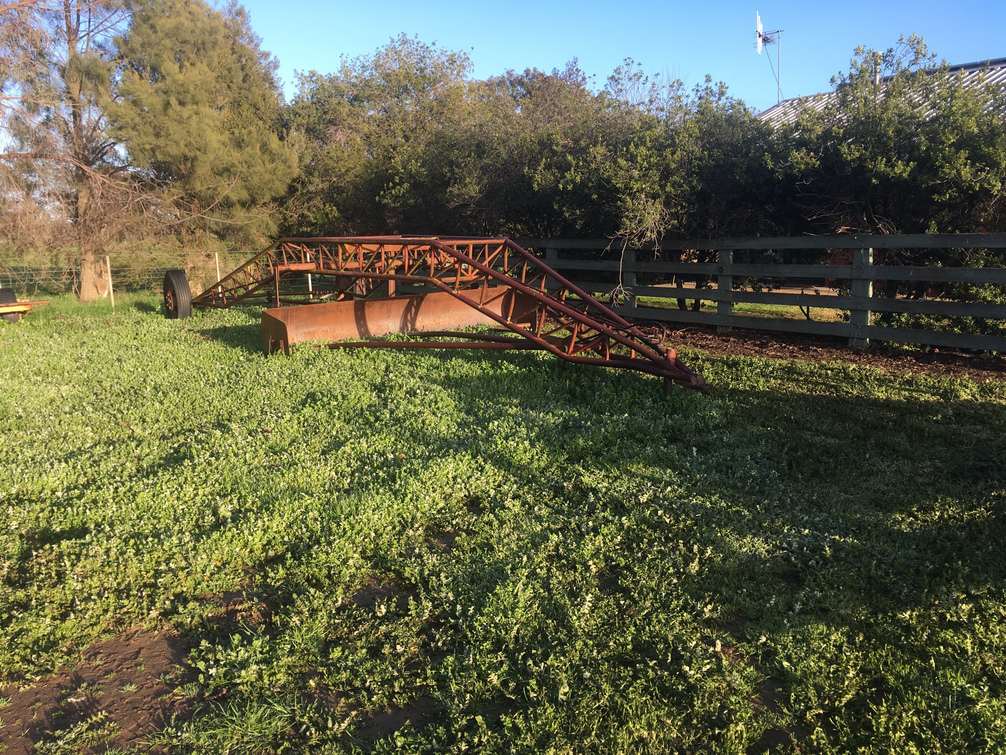 Land Plane 30 ft long 10 ft wide Machinery & Equipment Land