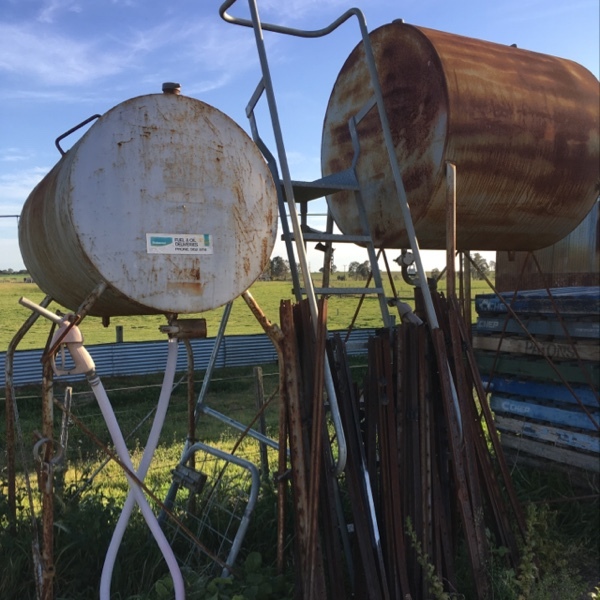 Fuel storage Tanks and ladder Machinery & Equipment Fuel