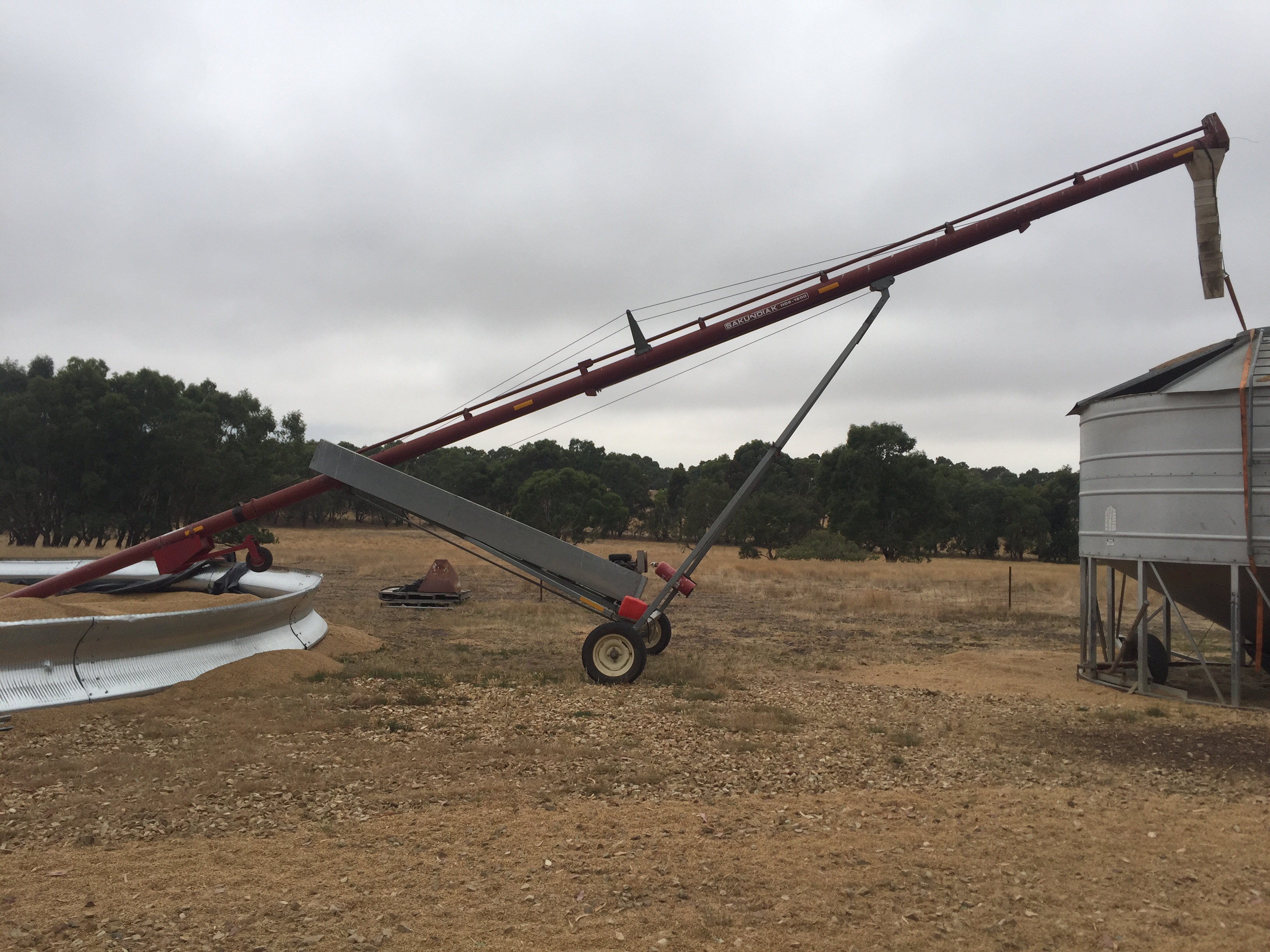 Auger Sakundiak 8 inch x 52 ft Machinery & Equipment