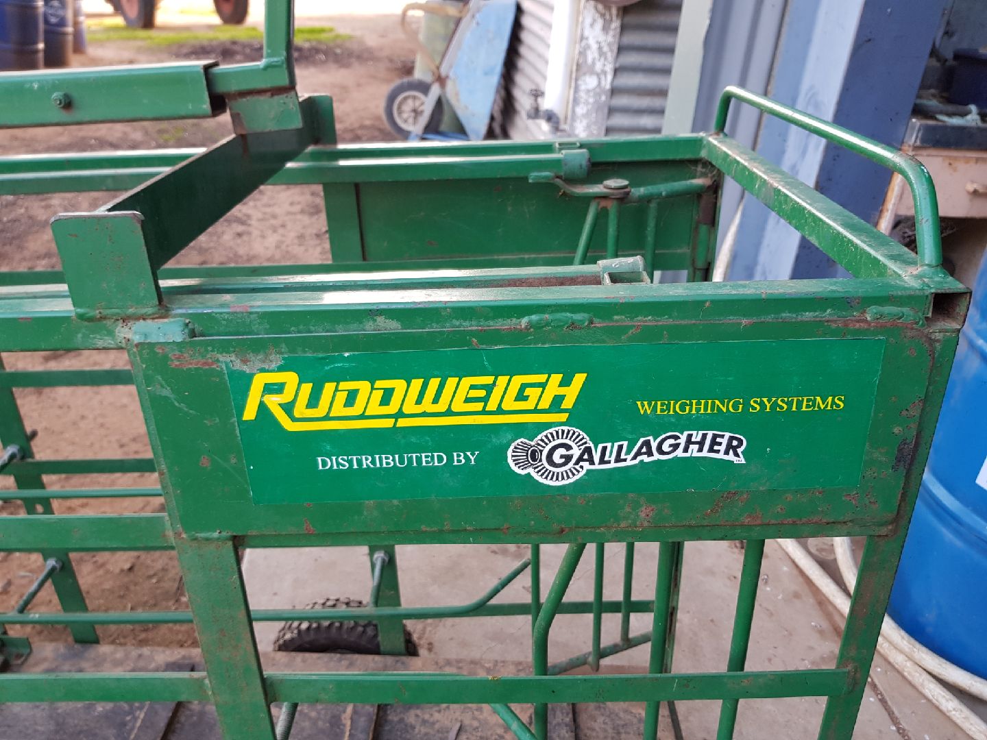 RUDDWEIGH weighing systems & 2 Way Draft and Weigh Crate with