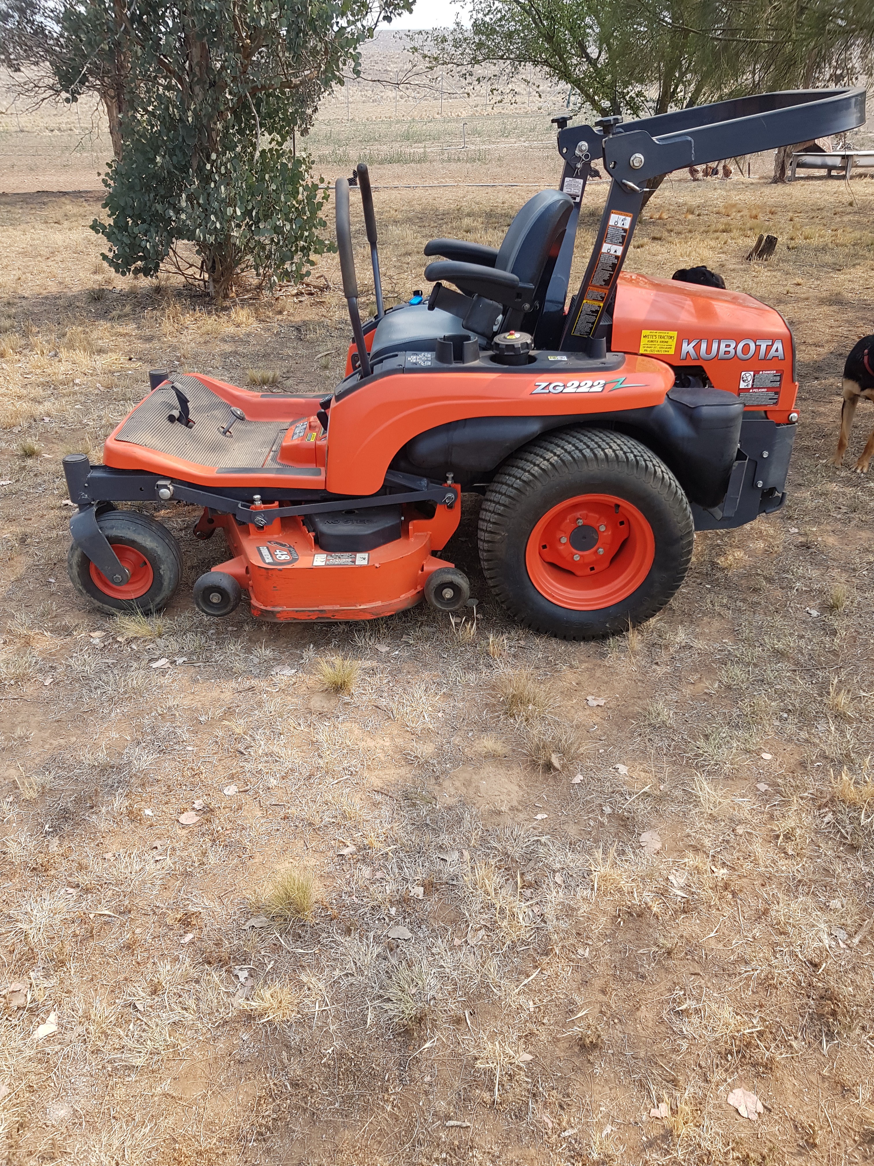 Kubota ZG222 Zero Turn Mower Machinery & Equipment