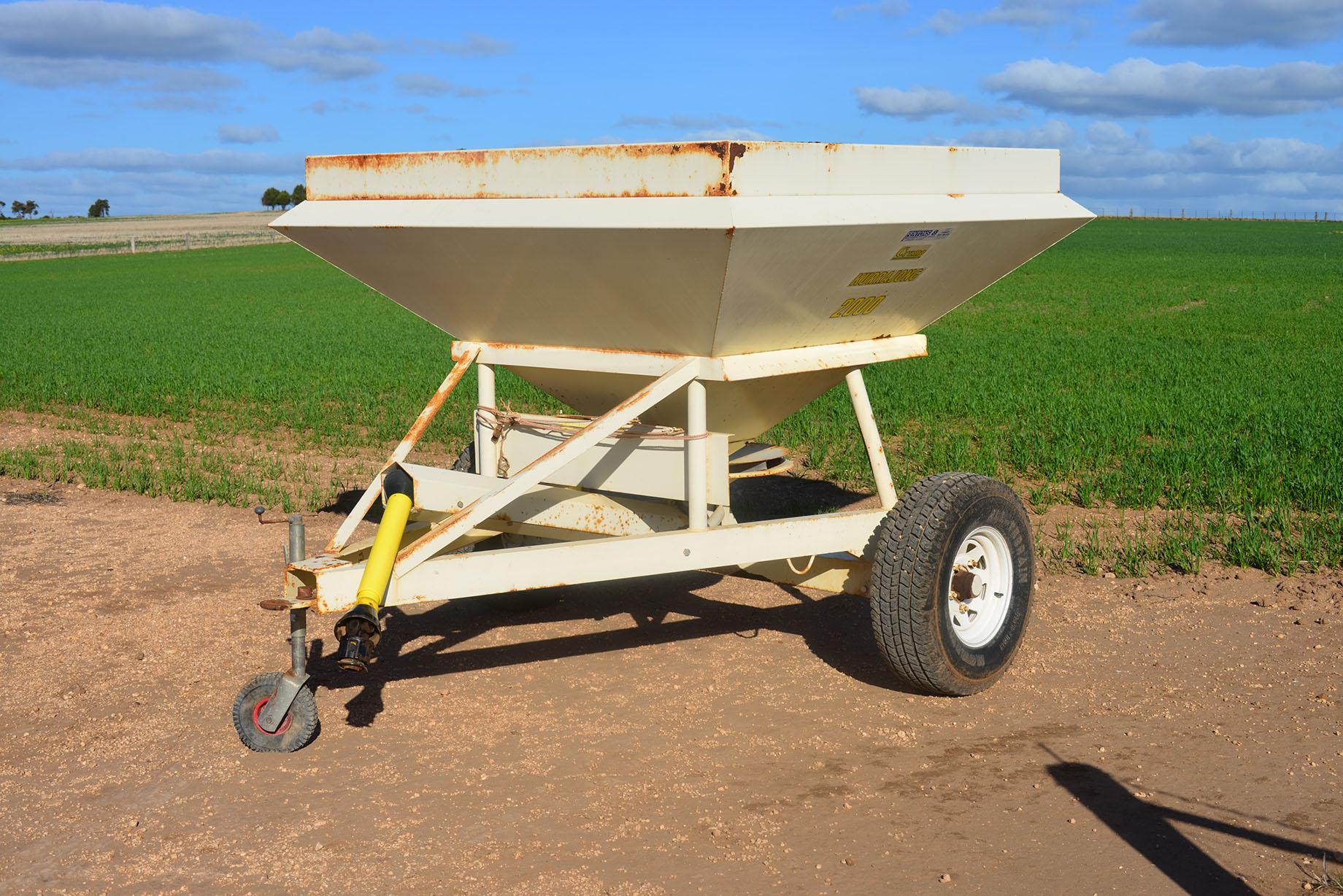 Crump Kurrajong 2000 Spreader Machinery & Equipment