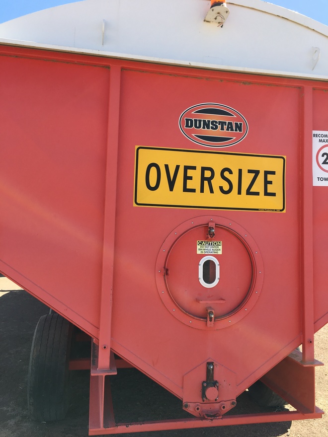 Dunstan 2013 110 Ton Mother Bin Machinery & Equipment