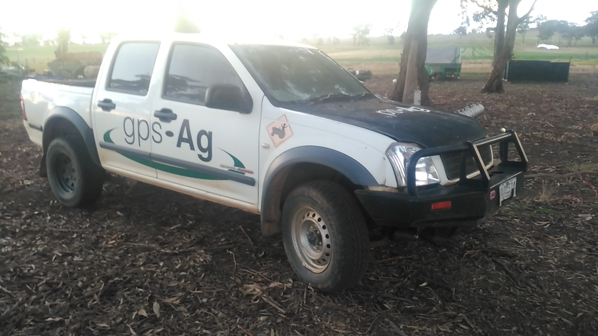 2004 4x4 diesel ute Vehicles & Motorbikes 4WD Utes For Sale