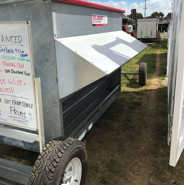 50 Bag Trailing Sheep Feeder For Sale Elmore Field Day Special