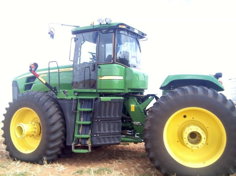 John Deere 9530 Machinery & Equipment Tractors For Sale