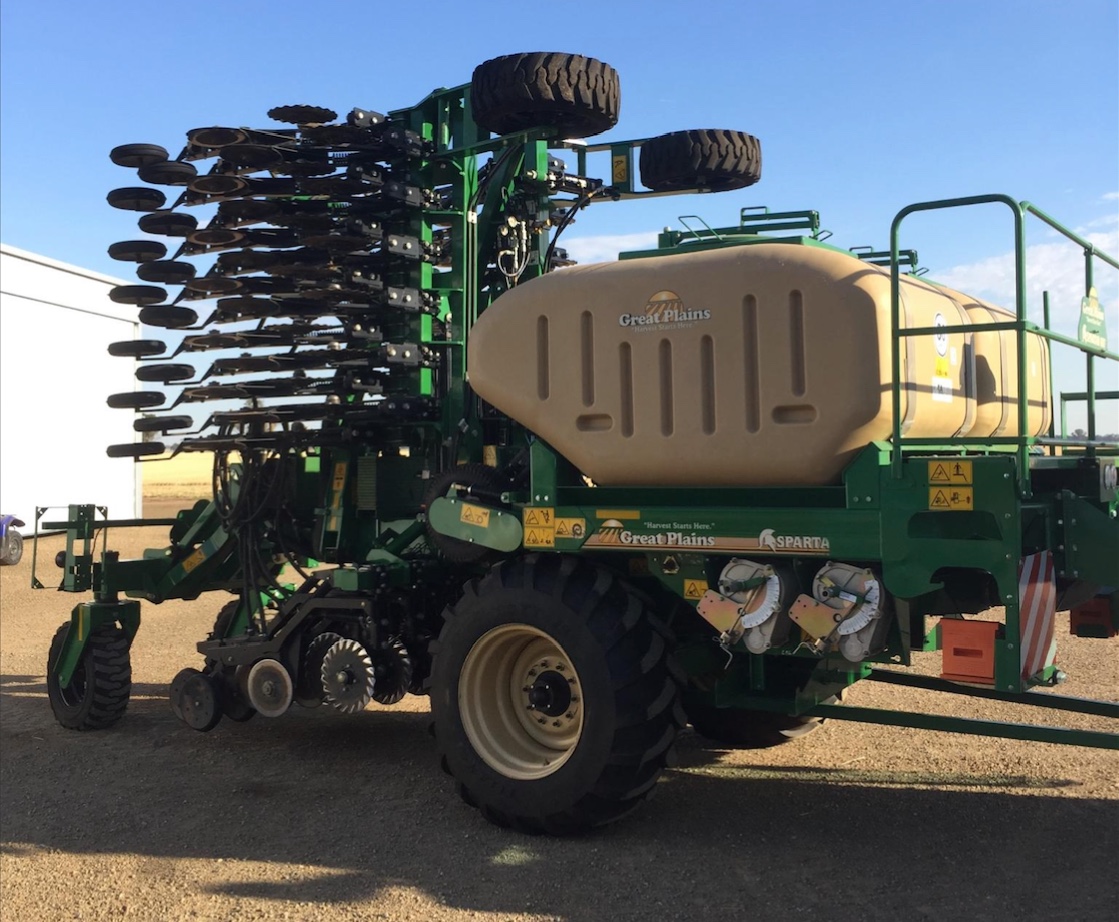 6.2 meter Great Plains Spartan 607 triple disc seeder For Sale As