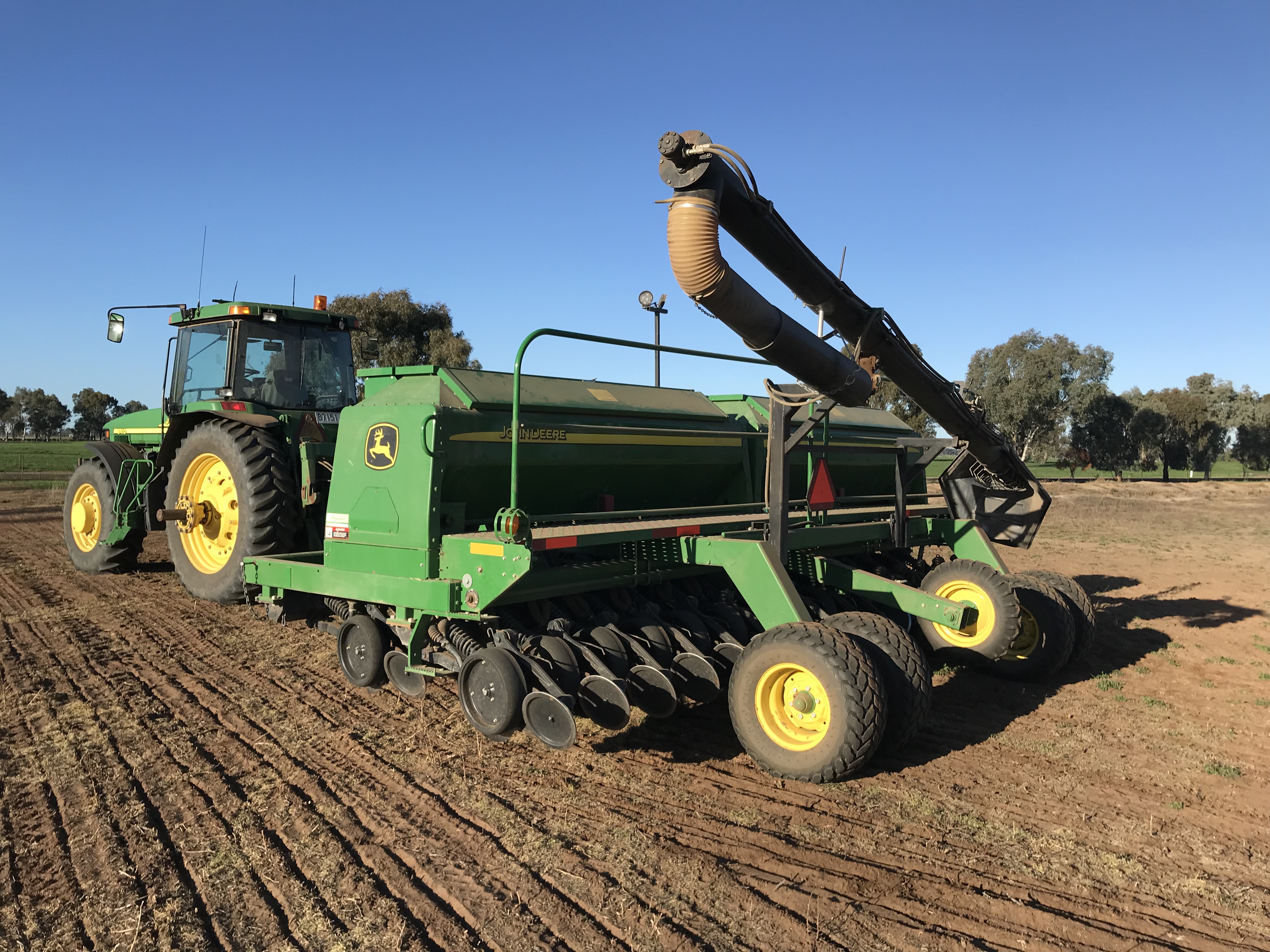 John Deere 1590 Disc Drill Machinery & Equipment Tillage