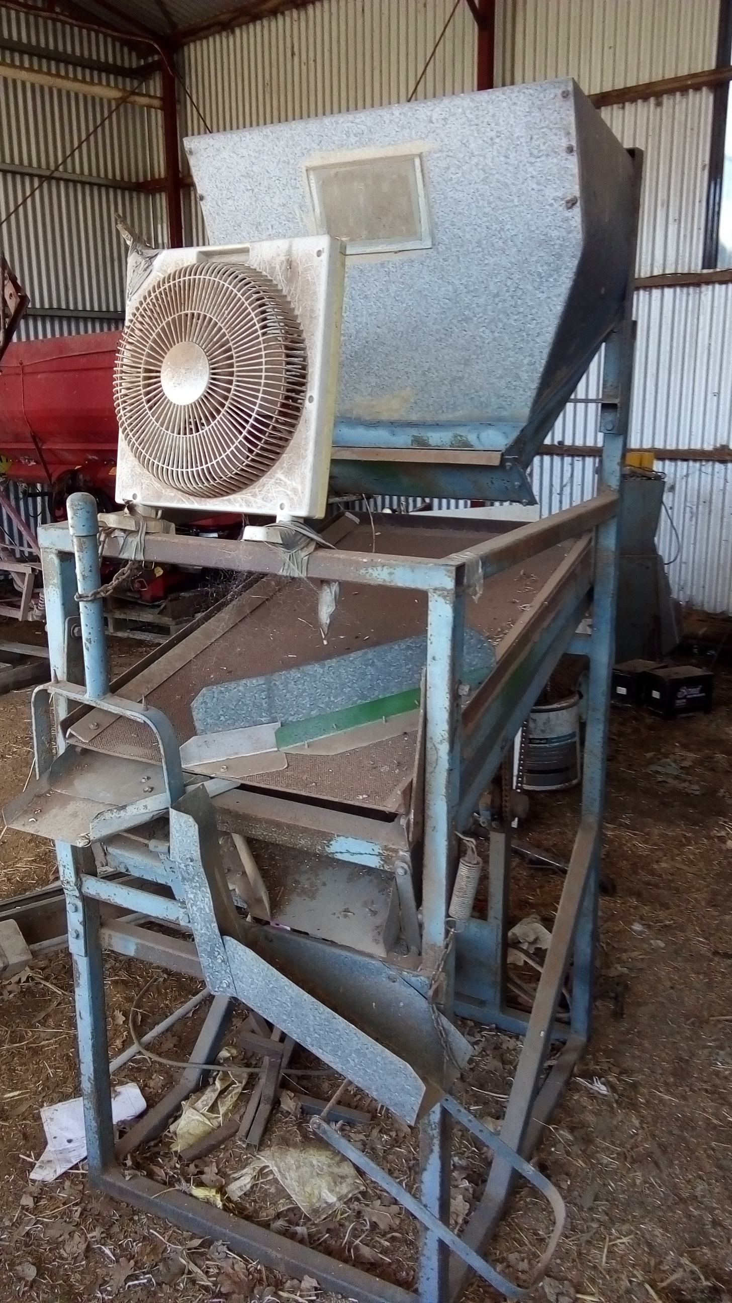 Small seed cleaner shaker deck Machinery & Equipment Grain