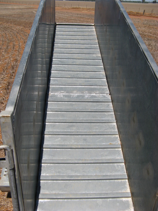 Portable Sheep Loading Ramp Livestock Equipment Livestock