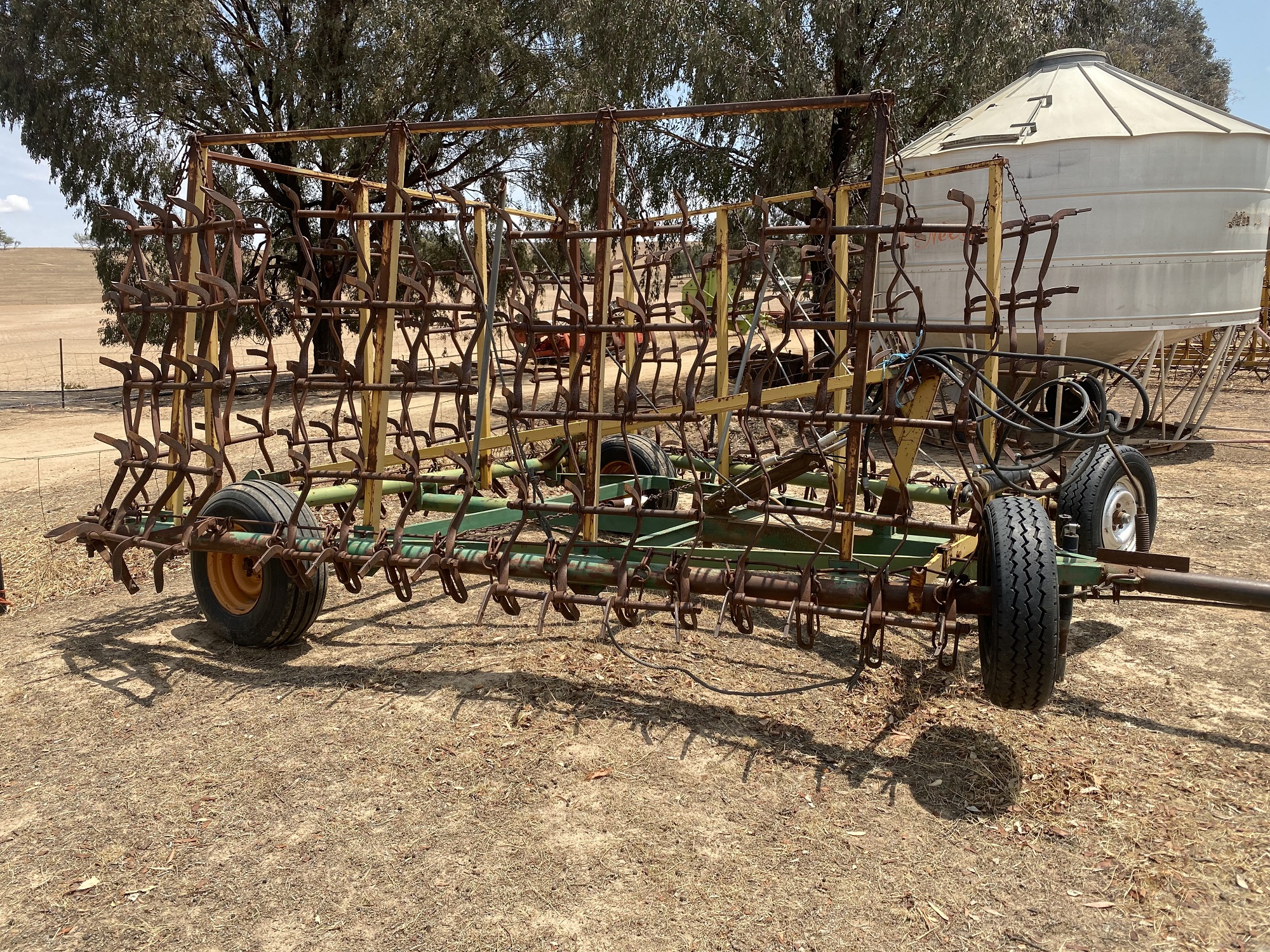 30 FT Hydraulic Folding Harrows Machinery & Equipment