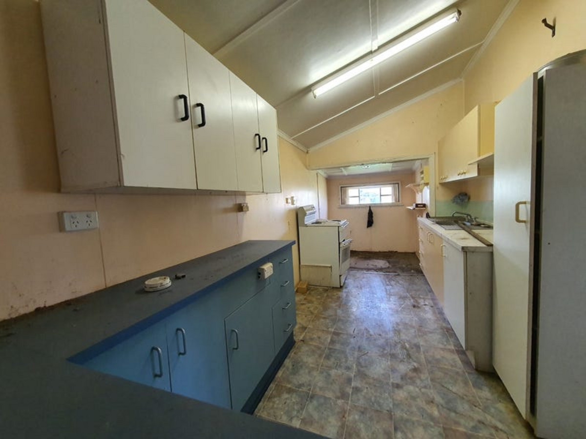 Business For Sale: Monto, Qld 4630