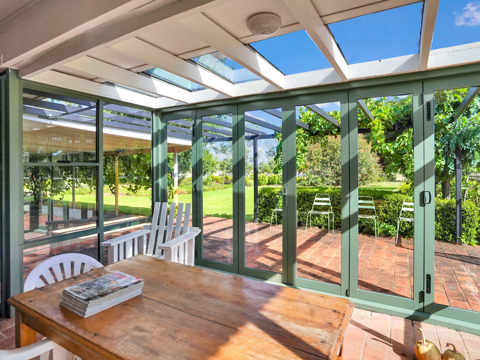 Business For Sale: Canowindra, NSW 2804