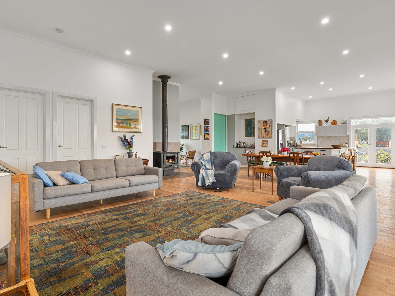 Business For Sale: Glen Forbes, Vic 3990