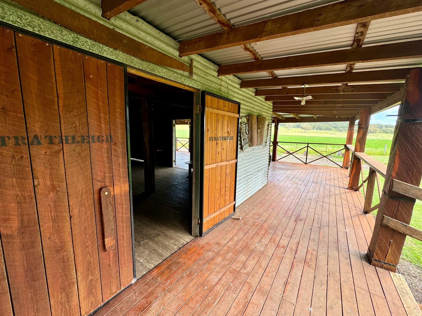 Business For Sale: Willow Tree, NSW 2339