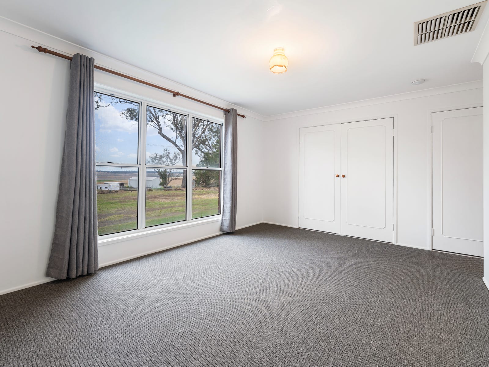 Business For Sale: Linthorpe, Qld 4356