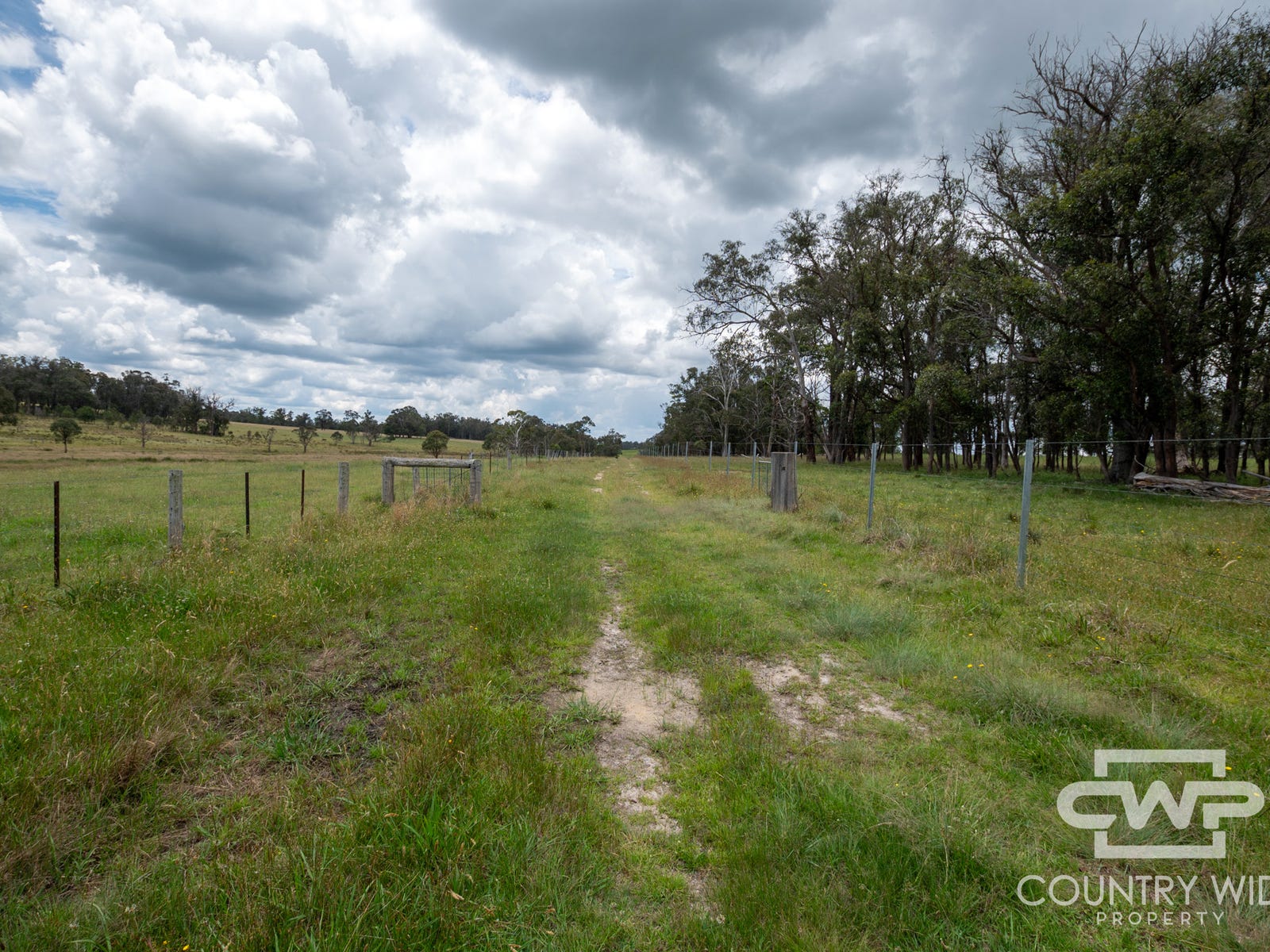Business For Sale: Pinkett, NSW 2370