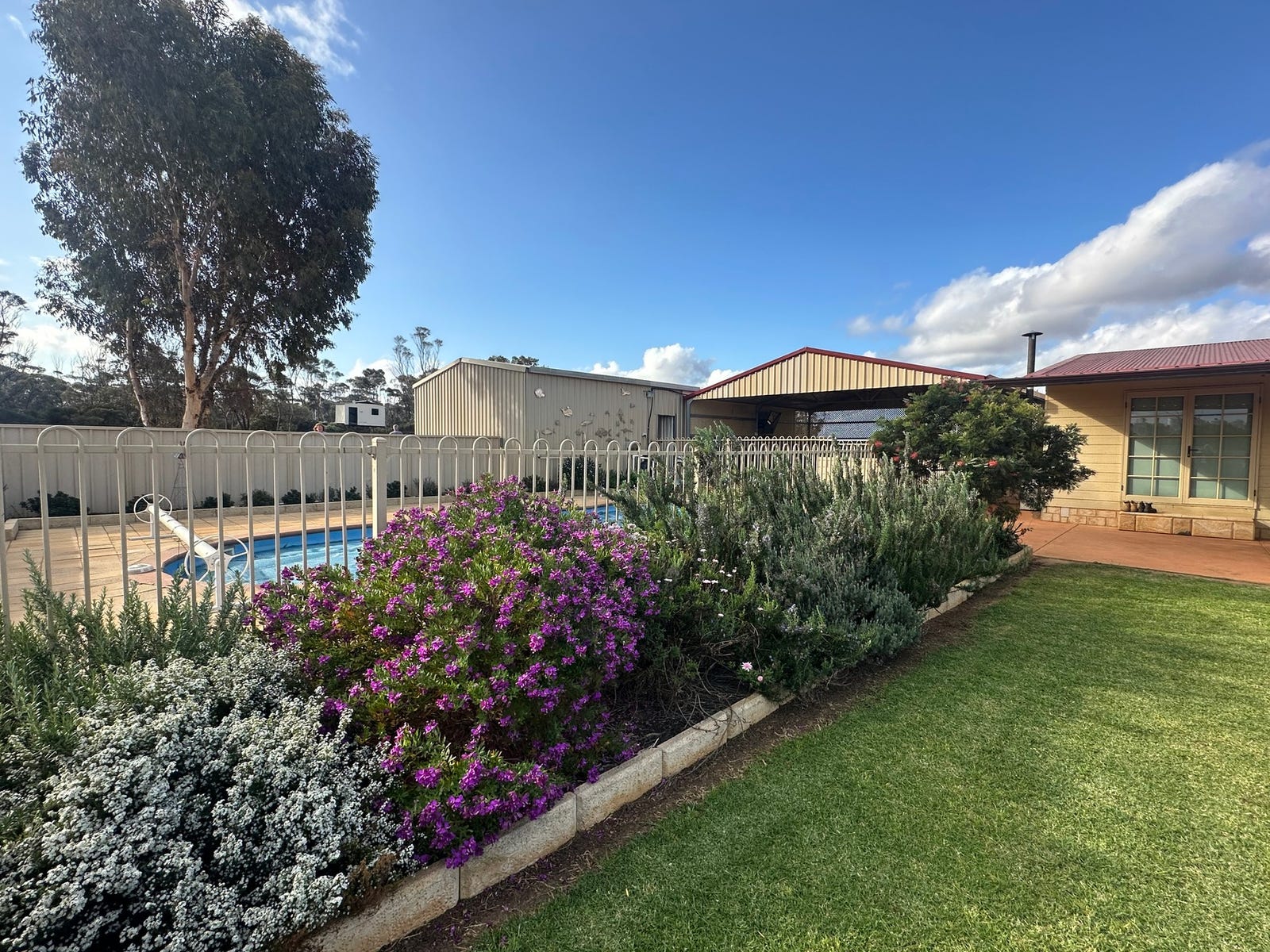 Business For Sale: Hyden, WA 6359