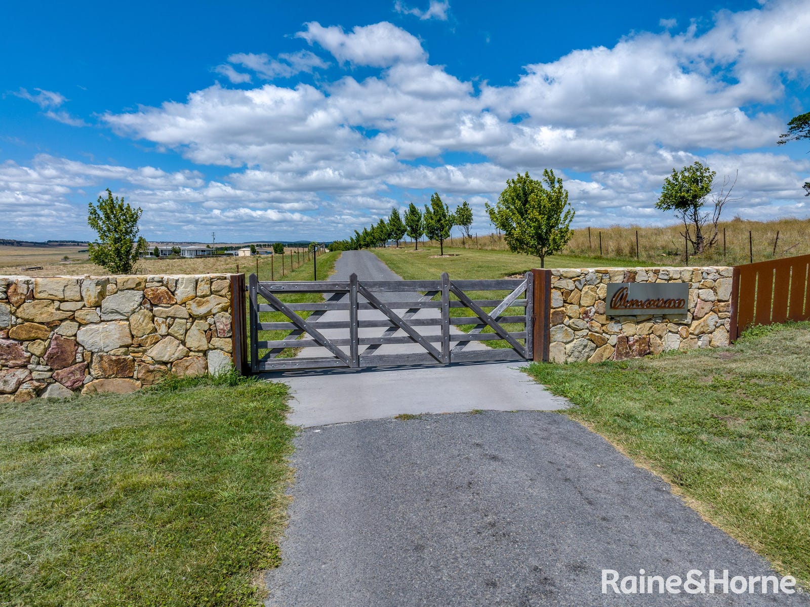 Farm For Sale in Goulburn, NSW 2580 983 Windellama Road