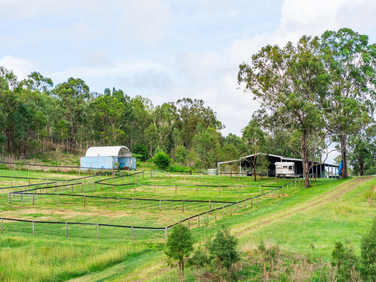 Business For Sale: Oaky Creek, Qld 4285