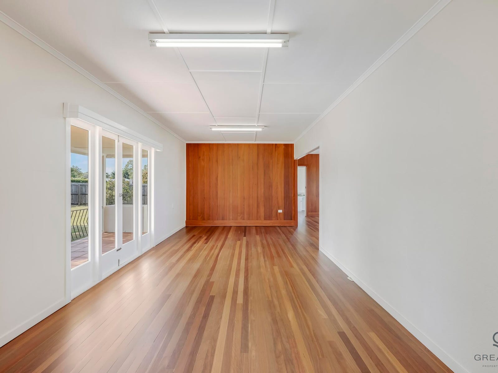 Business For Sale: Gooburrum, Qld 4670
