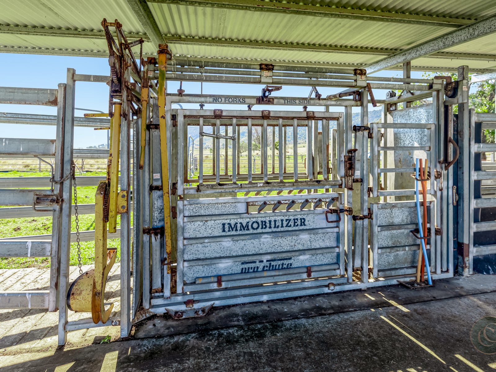 Business For Sale: Theebine, Qld 4570
