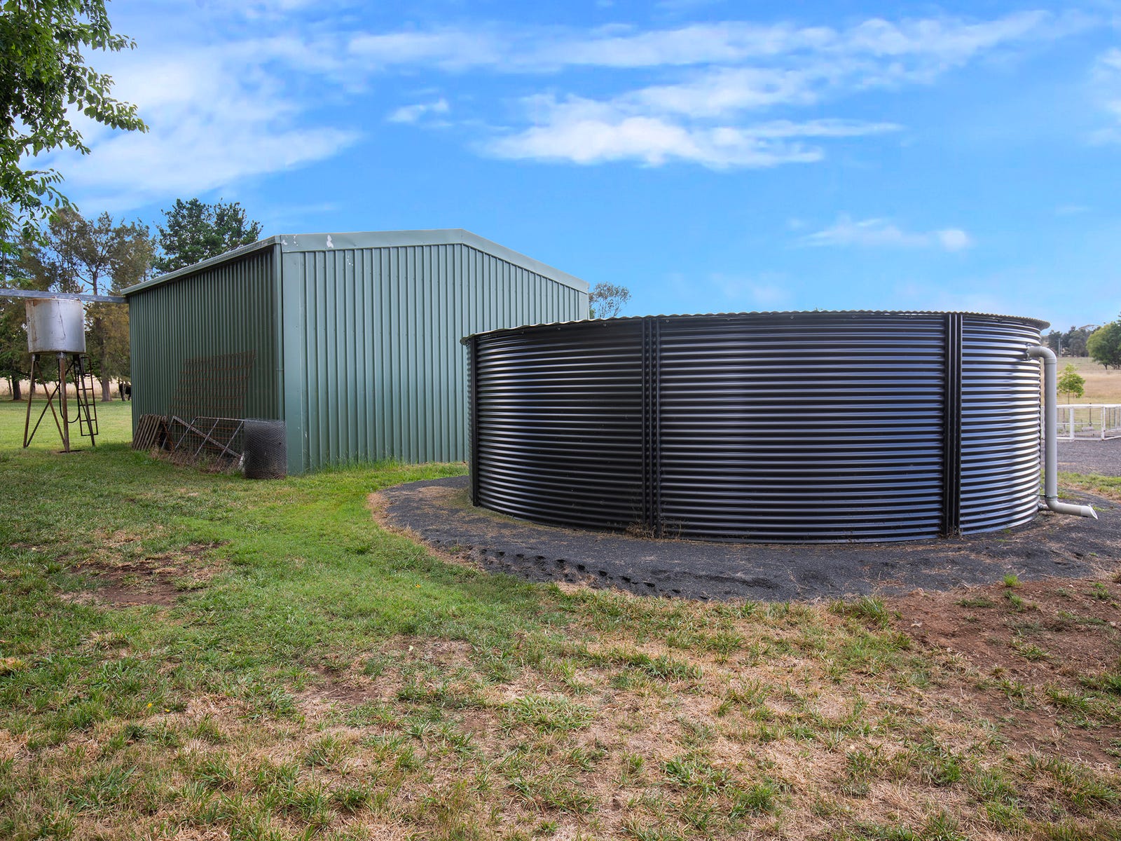 Business For Sale: Armidale, NSW 2350