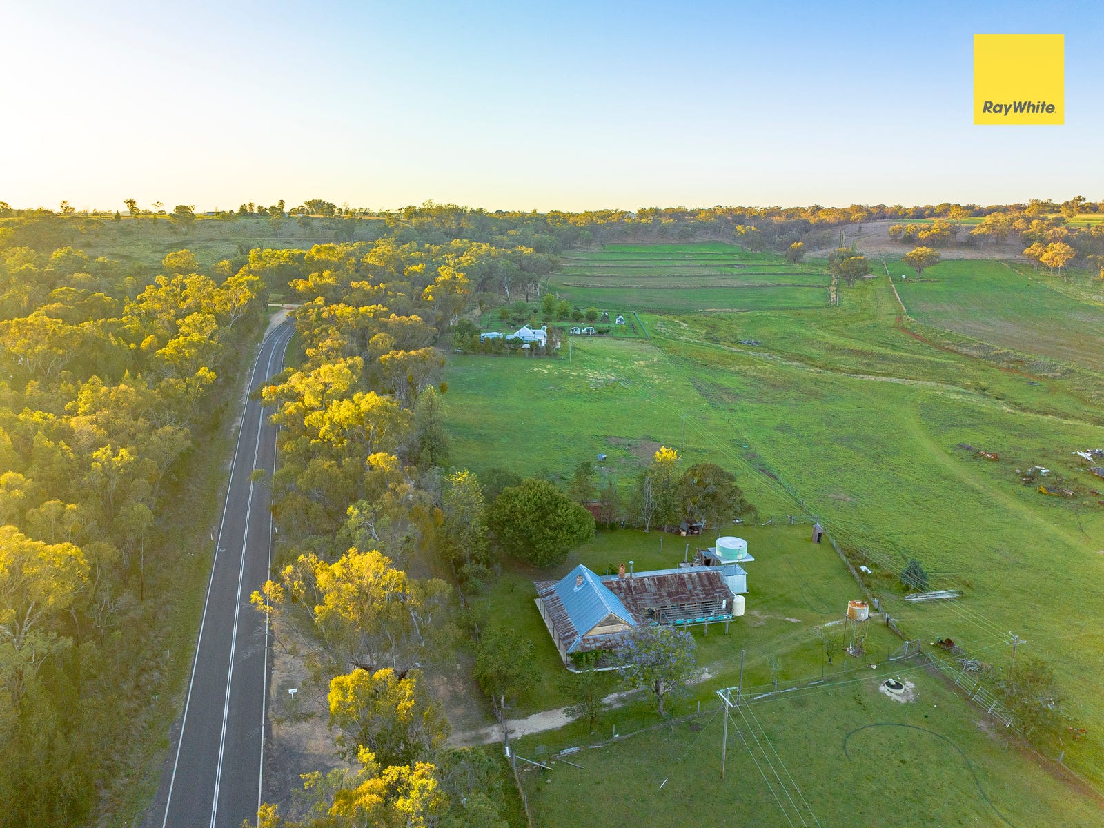 Business For Sale: Inverell, NSW 2360