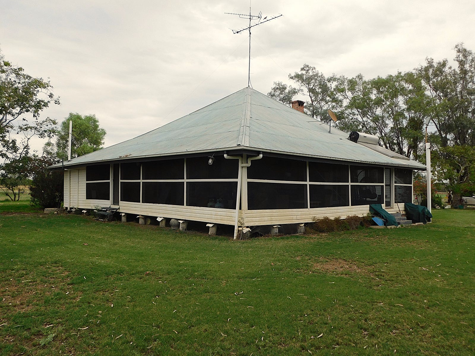 Business For Sale: Mungindi, NSW 2406