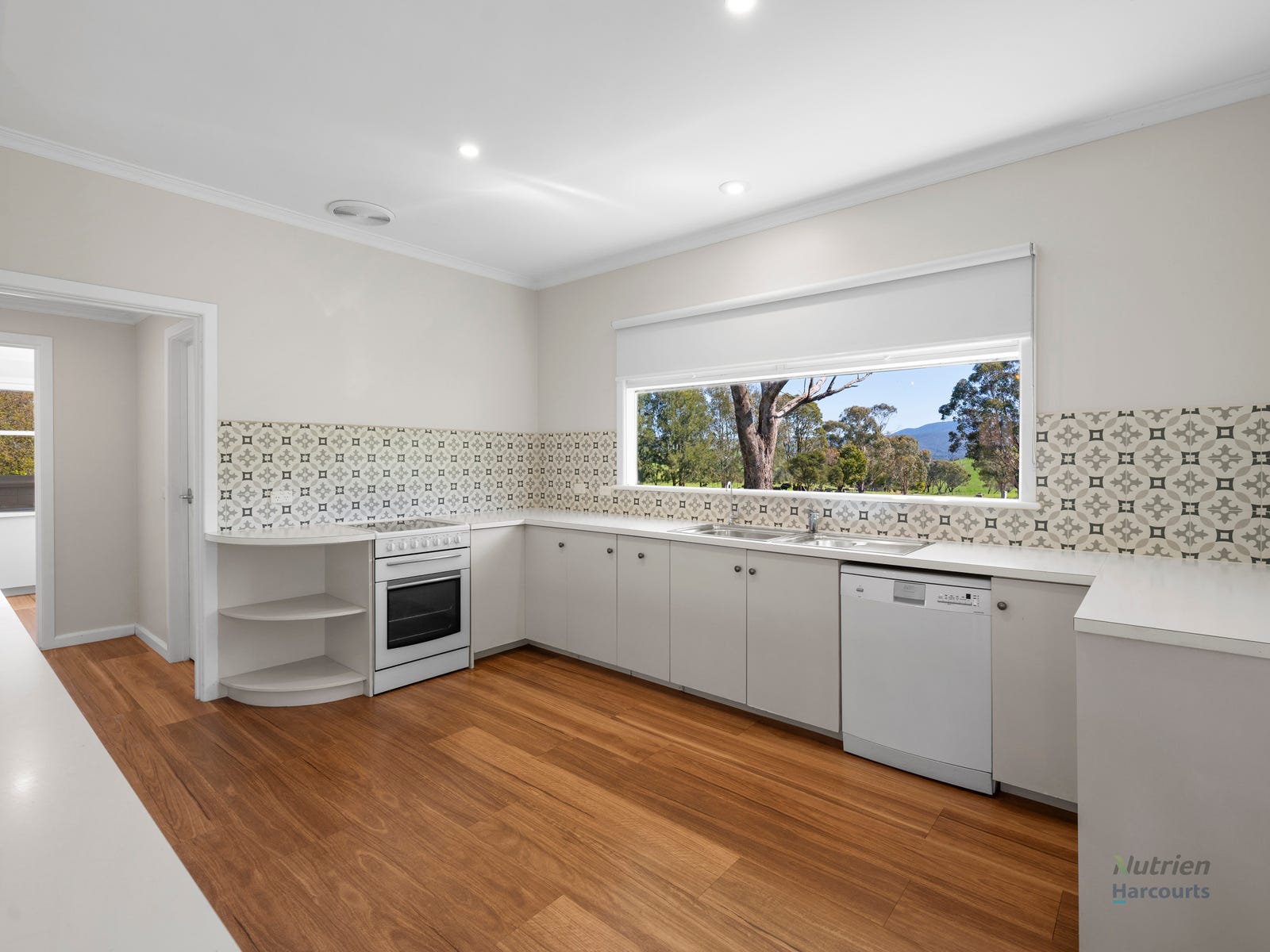 Business For Sale: Strath Creek, Vic 3658