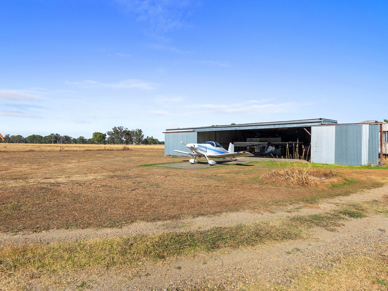 Business For Sale: Markwood, Vic 3678