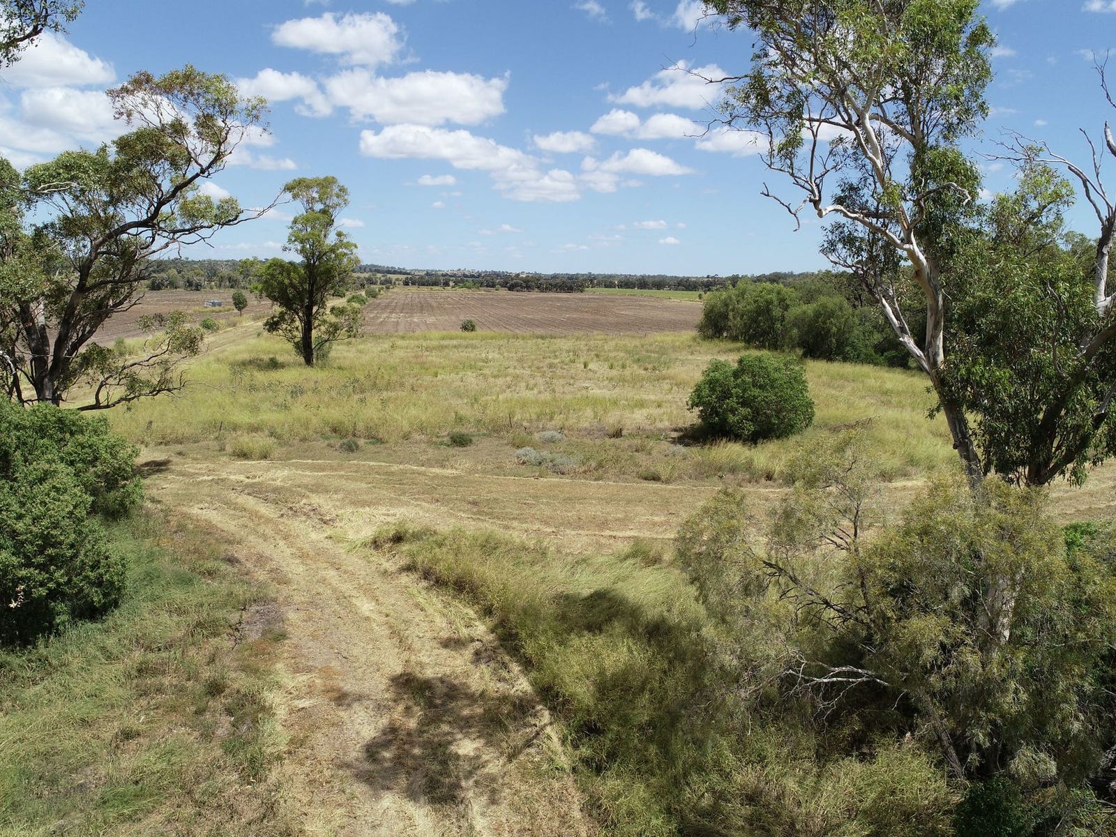 Business For Sale: Peranga, Qld 4352