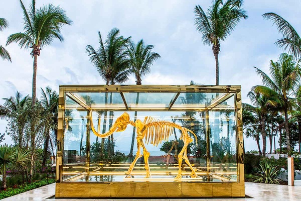 All That Glitters Is Gold at the Hottest New Hotel in Miami Beach