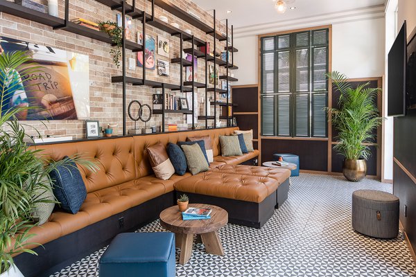 Generator Miami common space