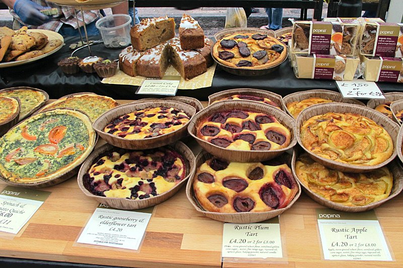 Broadway Market. Come hungry. Photo: Geren Lockhart. 