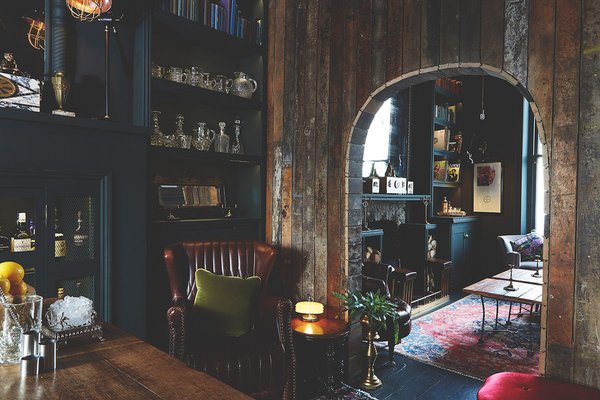 The Middle Bar at West 36 in London, England.