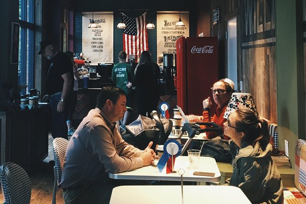 The interior of Cabin 82 at Graduate Oxford.