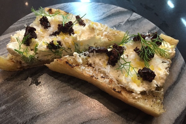 ricotta toast