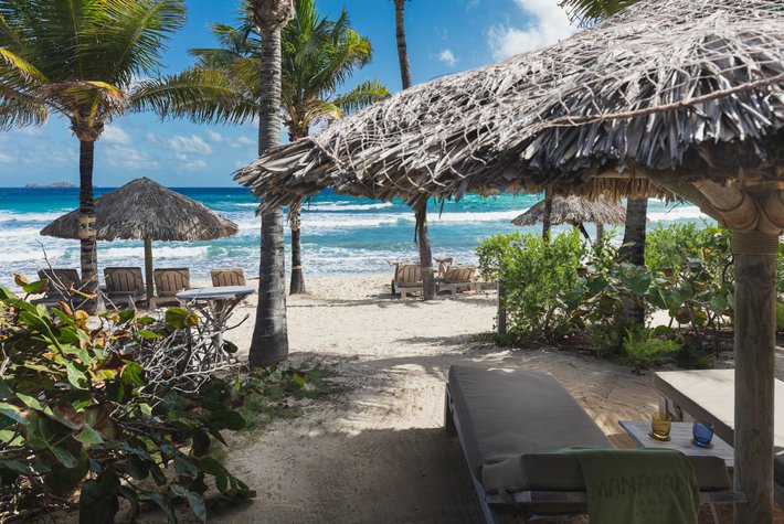 the beach at Hotel Manapany